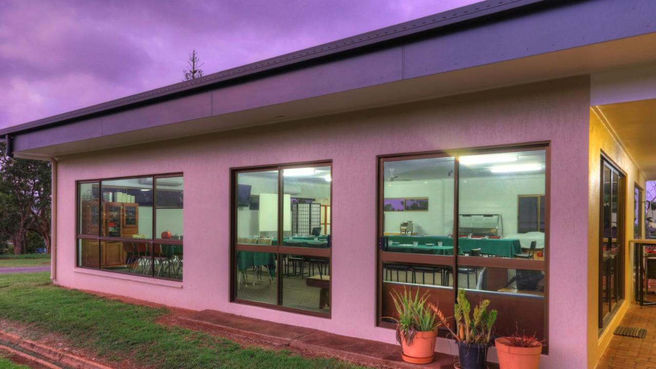 Atherton Motel エクステリア 写真