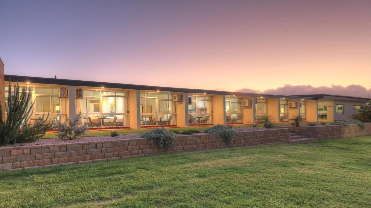 Atherton Motel エクステリア 写真